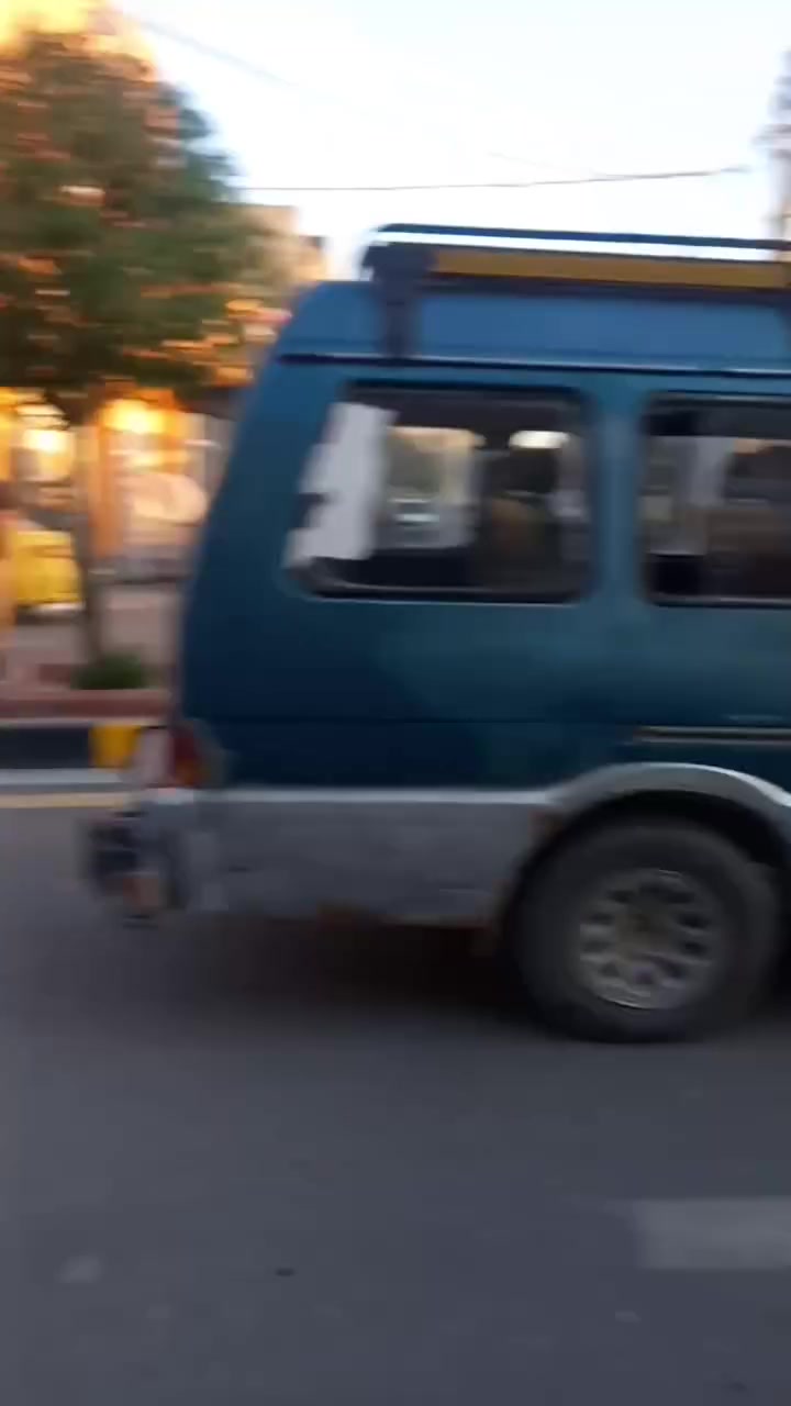 السلام عليكم عماره تجاريه ركن للبيع المساحه ٣٠٢ بعقوبه المركز مقابيل الكراج الموحد تفاصيل أكثر ***********
