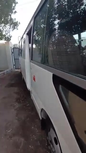 السلام عليكم كوستر موديل ٢٠١٥ ناصية للبيع رقم أنكليزي سليمانية بأسمي سيارة جديدة ما مشتغلة بالشارع أبد لا عبرية ولا موظفين ولا طلاب فقط زيارات خاصة 
سلة ودرج ودرع
فتحة بانزين
تبريد محور فابريتر أضافية
أضافة وركة ستريك
دوشمة كاملة 
بردات قديفة 
تخم تاير بريجستون جديد
الباقي بدون فتح برغي كلة على وضع الشركة وبصورة جيدة جدا
للتواصل رقمي
***********

