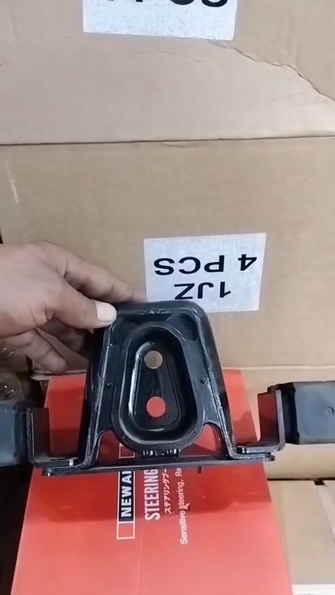 السلام عليكم متوفر توصيل جميع محافظات العراق جمله ومفرد بصره صناعيه حمدان ***********
