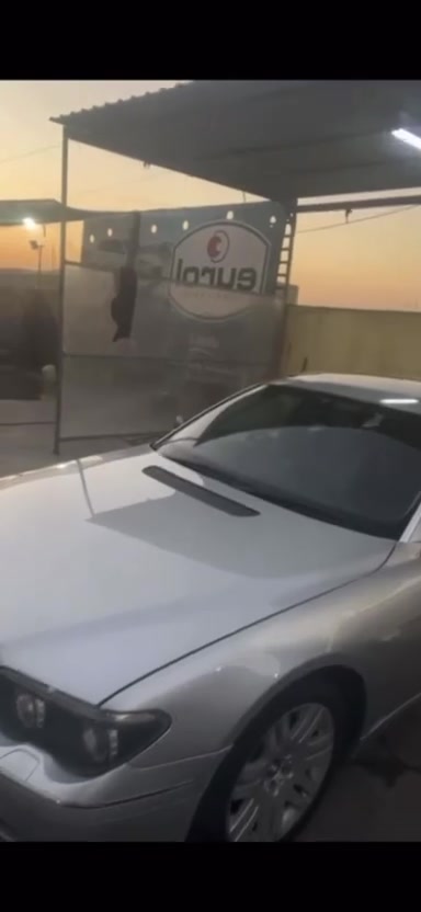 السلام عليكم باخره للبيع جديده المديل٢٠٠٣
مفوله باب طويل رقم ذي قار تحويل ثاني يوم بي ضربه بصيطه  الجاملق والماصده ولشباك مستعجل ع بيعتها كلش السعر مناسب السياره جديده حالين شغاله للستفشار ***********
