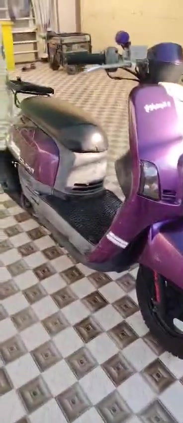 دراجه بوليس نضيفه جديده ستوه طالعه من الوكيل نضيفه نكره سلف السعر 850 وبيه مجال وهاذه رقم للتواصل ***********
