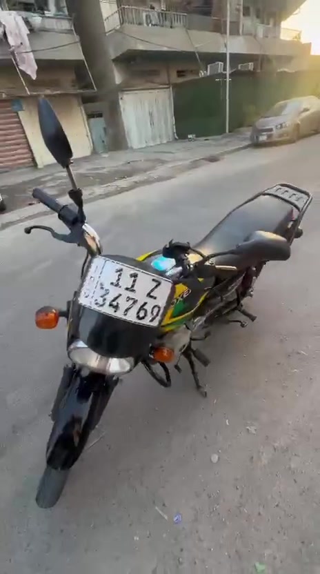 دراجه بوكسر ما ماشيه نضيفه حيل موديل 2023 ما مفتوحه تحويل ثاني يوم بسمك رايدها مليونين وربع وبيها مجال مكاني بغداد كراده: رقمي ***********
