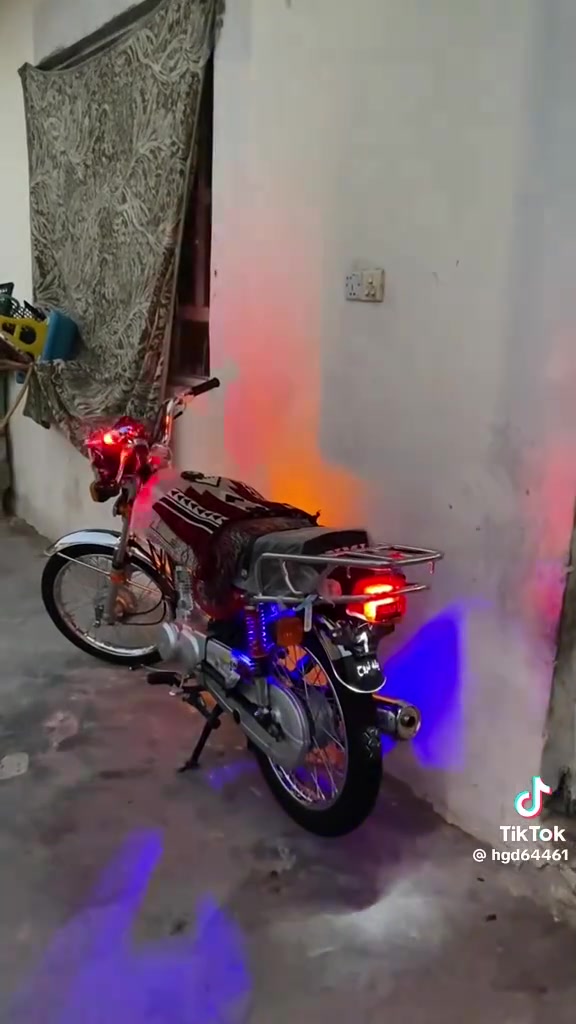 دراجه للبيع موديل 26 اصلي السعر خاص***********👍🏻
