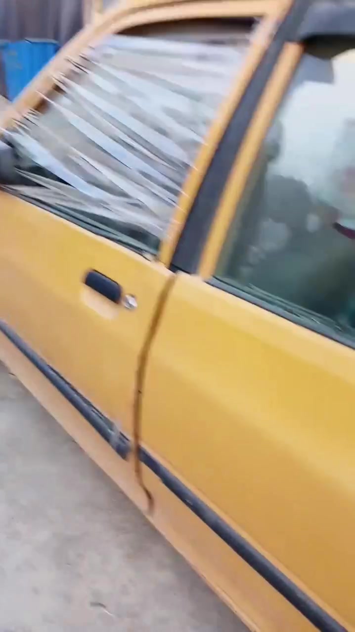 السلام عليكم عندي هاي لسياره ابيع غراضه تفصيخ كلشي موجود كير نضيف كلش ما صار هواي من شاده ولمكينه كذالك علشد اي خلل يطلع بيه تاخذه بلاش لمكينه جديده كلش صار 3 اشهر من شاده بس تلسياره انضربت وغراض تفصيخ موجود بيبان كشنات تايرات دينمو سلف عقل كلشي موجود  واسعار مناسبه مكاني نجف وهاذه رقم تلفون ما متواجد بلفيس واتساب بي ***********
