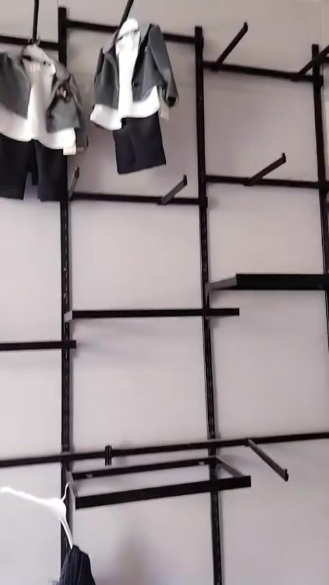 السلام عليكم متوفر ستانات ملابس وسجج  ورفوع تجهيز محل كامل ابيعهن شلعه كامله عنواني كربلاء حي السلام 
***********
