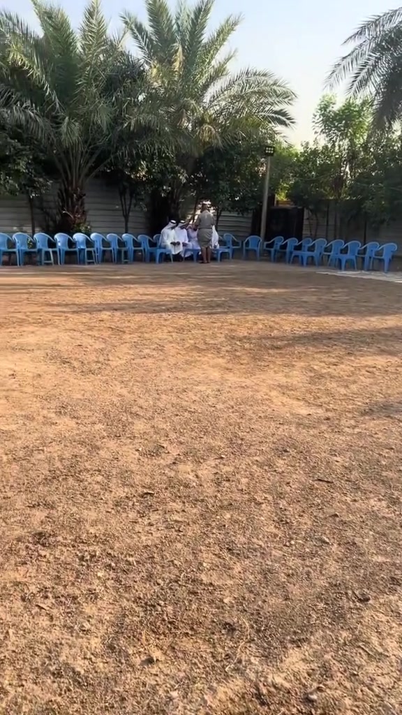 الف الف مبروك الخ العريس بارق الدليمي حبايب الحجز واستفسار على الخاص او واتساب ***********
