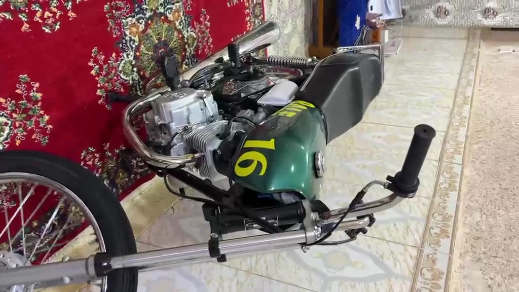 للبيع كلك كلك كلك موديل 21 الدراجه 250 قفلل بدون عمله *********** وعلق واني اراسلك
