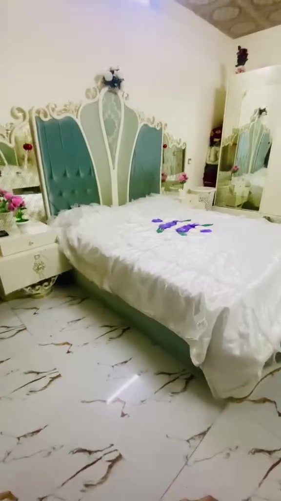 غرفه نوم • ٩ قطع • نظيفه ٩٠٪