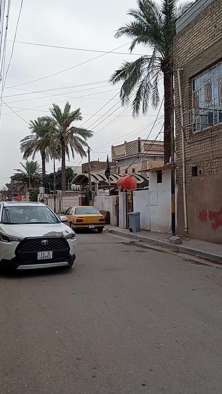 بناء قديم • حديقة وكراج • أكثر من ٣١٠م