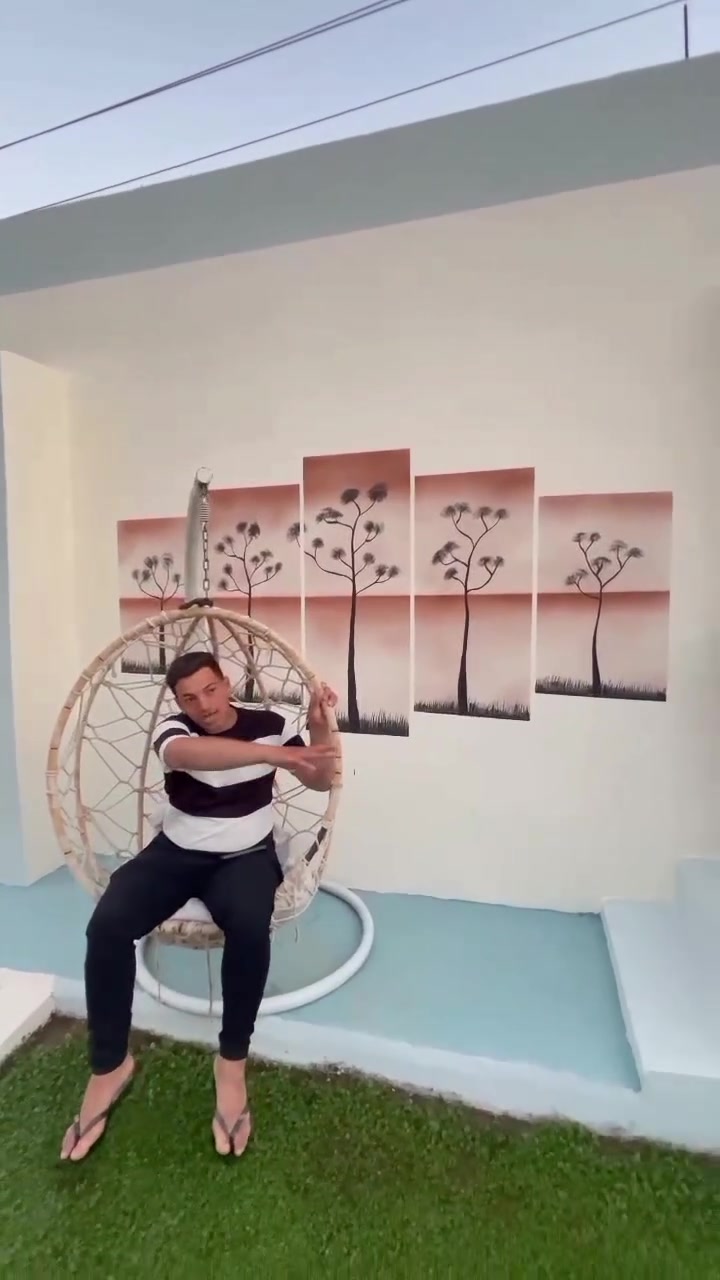 السلام عليكم
كادر صبغ ومعالجه الصطح و الجدران شغنه صبغ وديكورات وعزل ماءي
#عبود_الصباغ***********

