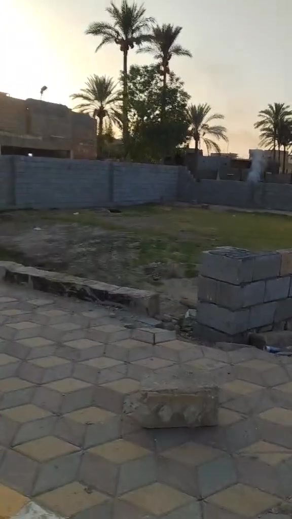 قطعه ارض تجاري للبيع طابو زراعي تنازل مباشر موقع مميز جدا
الموقع الرمادي الصوفية الثانية البربيع وجه ع الشارع 
المساحه 300 متر 
الوجه 14 متر 
النزال 21 متر 

الارض ركن وجه ع الشارع تجاري 

الفديو موضح التفاصيل كامله 

السعر 300 الف المتر قابل للتفاوض 

للاستفسار والتواصل مكتب النبال للعقار الرمادي الصوفية خلف ساحه الاحتفالات سابقا بجانب الحديقه الاتصال 
***********
***********
متوفر واتساب
