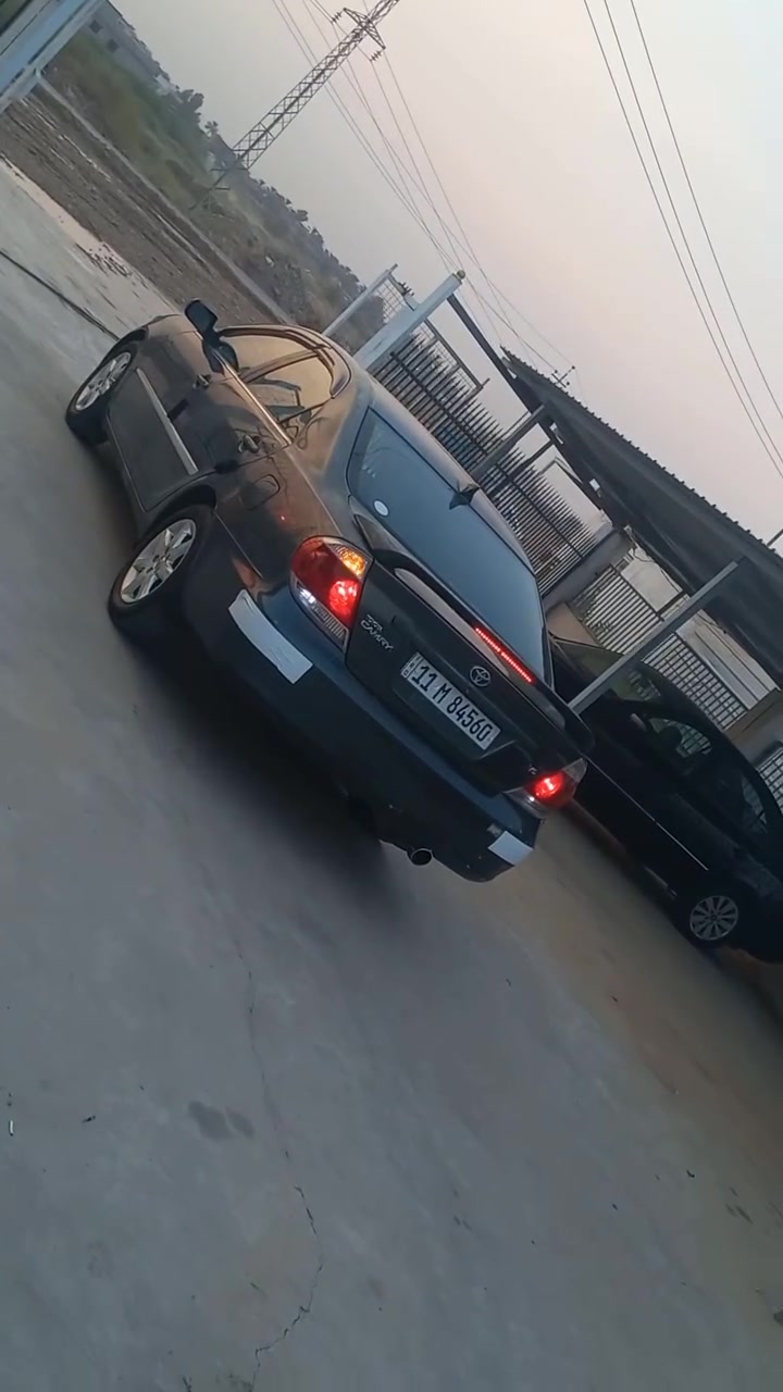 سياره للبيع نوع كامري 
موديل2002
رقم بغداد دولي سنويته ب٣٠
مكينته سته سلندر مكفول شرط
على فحص سياره كفاله عامه عده 
صبغ كلير جماليه بدون دواخل 
تبريد ثلج صدر جديد تخم تاير سياره خير من الله
غرفته جديده تخم ويلكم سياره جديده معنى الكلمه تجي تفحص وين ميعجبك 
للاستفسار ***********
