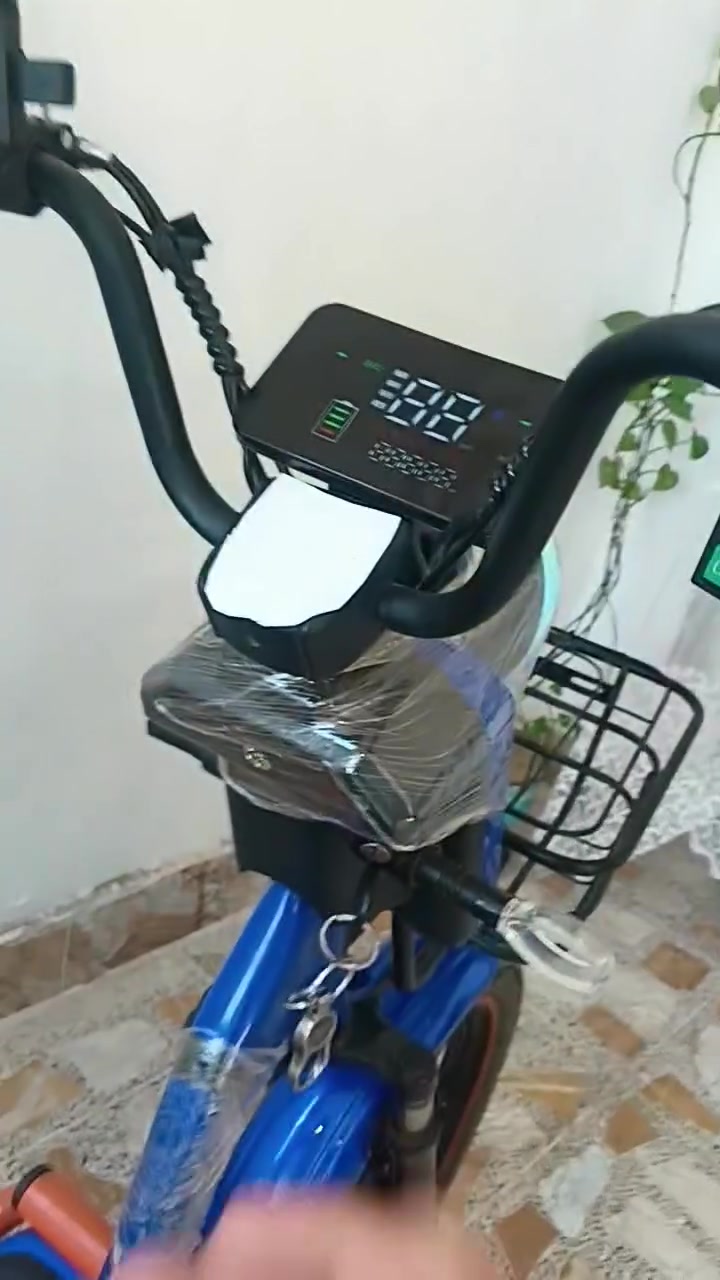 سلام عليكم  للبيع  سعر 350وبي مجل
***********
