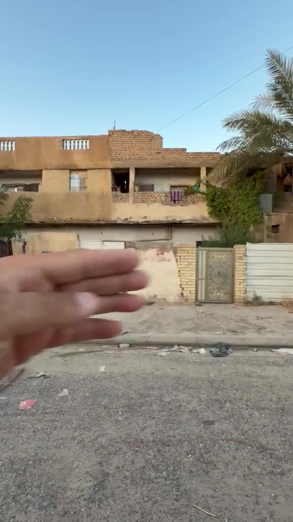 للبيع 120 متر واجه 10 متر زنجيل على شارعين على شارع عام مع تشجير ملاصق
قطع مميز جدا
طابوو صرف
سعر مناسب جدا
عنوان الدار بغداد الكرخ الثانية الشرطة الخامسة
***********
