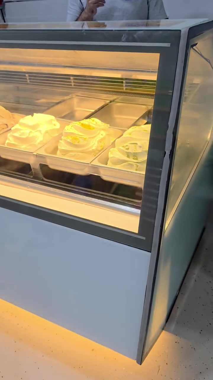 اتصلوا بنا ***********  باله ألمانية 🇩🇪
