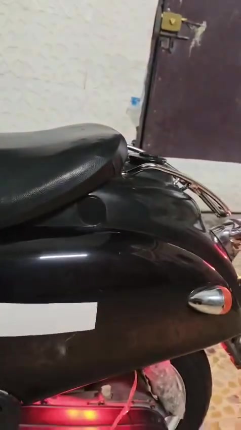دراجه مصريه للبيع المكان ناصريه الدراجه صالهه شهرين من طالعه من الحاويه المكينه شرط الفحص الاستفسار على هاذا الرقم ***********
