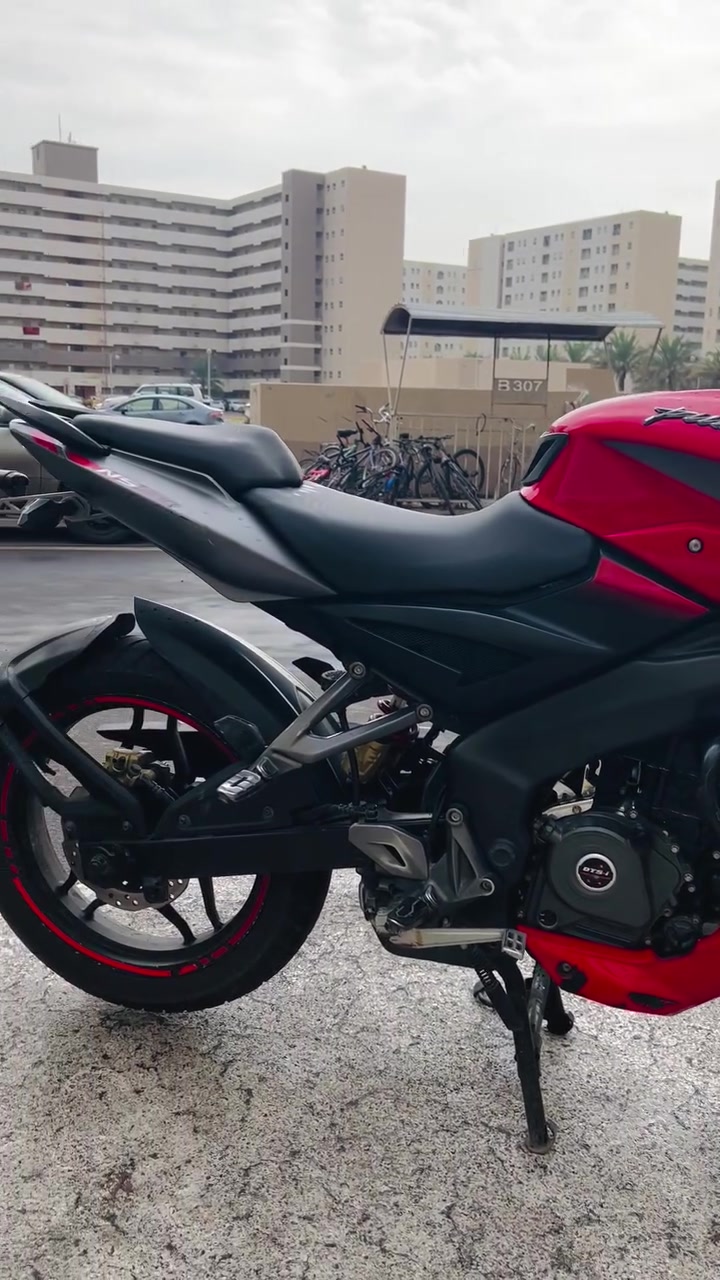بولسر NS200 • ABS • 6 نمر