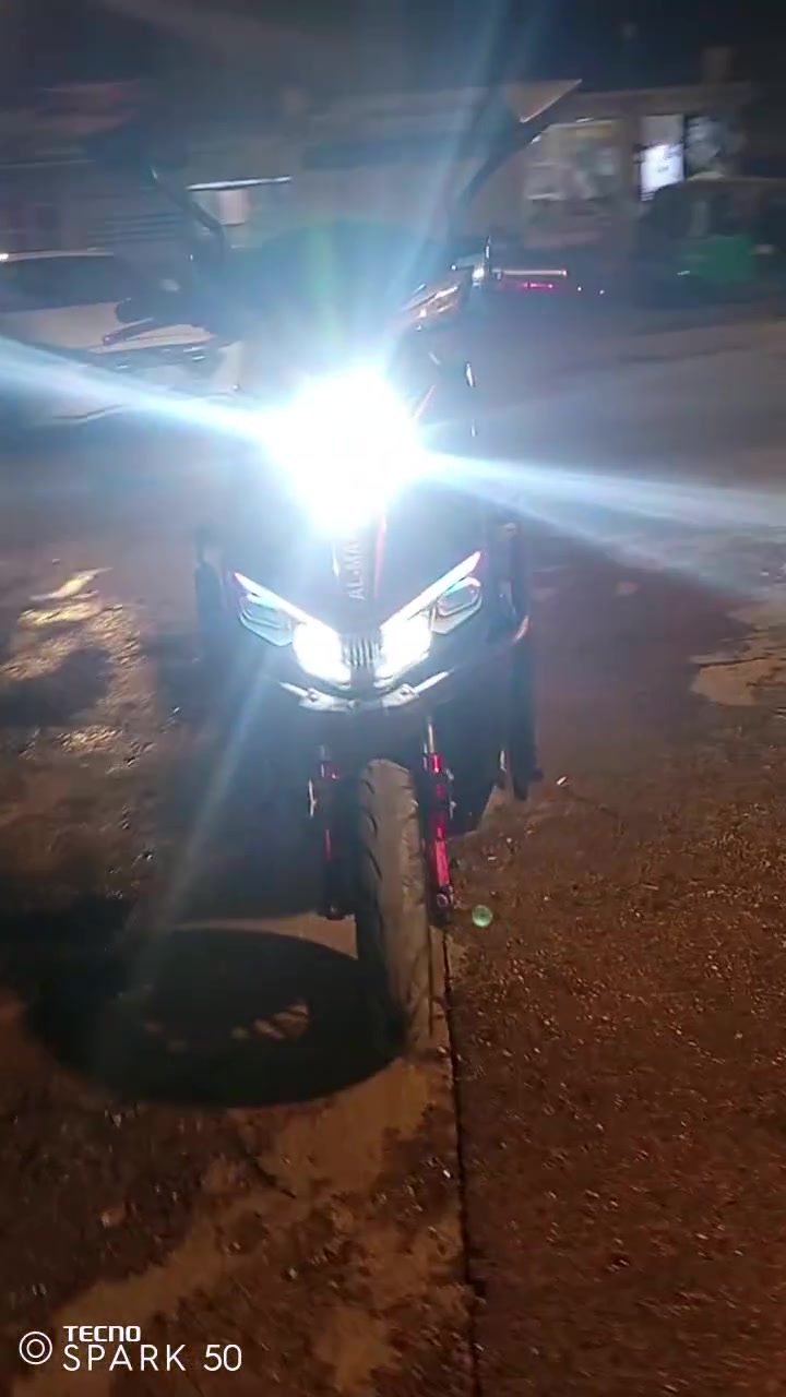 رد سلام عليكم يوجد بايسكل شحن 5بطاريات تقره 9وبطاريه وحده تقره أقل من تسعه بايسكل نضيف سعر البايسكل 350 قفله الاستفسار ع هذه رقم ***********
