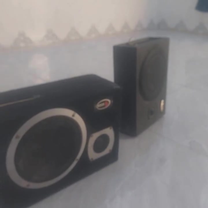 سماعات للبيع مكاني الحله***********

