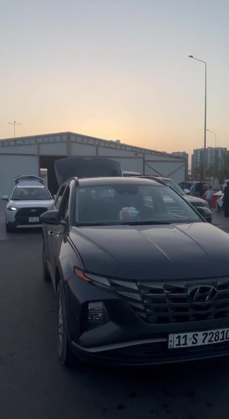 السلام عليكم 🚨🚨🚨🚨
توكسان 2023 وارد امريكي
ضرر قطعه وحده صبغ فقط جاملغ امامي
بدون دواخل لا شواصي ولا لغود 
سياره جدا جدا جدا نضيفة ومعتني بيها
مال موضف يداوم بلمطار 

- السياره مغلة بي بي أف ضمان 10 سنوات‼️

- داخل ابيض حليبي واسود

- السياره عليها لدات داخلية جمالية انشدت يم شنايزر ب 250 الف

- حداده كامله للصدر يم دنلوب صارتلها قبل سبوعين وتخم تايرات جديد 

- والسياره فول مواصفات من عده الفتحه لونها فيلي حلو 

- محرك 2500 الدهن يندار الها كله اكسادو وما شامه العادي وتبدلت الها بلكات موبس الاصليه ب 150 الف وادامة شاملة للمكينه 

السياره ماشية 70 الف كيلو مو ميل 🚨

:: نريد مراوس فقط بعالي او جارجر امريكي

عنوانها بغداد اليرموك 

الرقم بدون اتصال فقط واتساب - ***********
