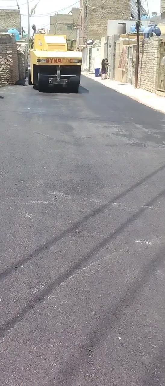 سلام عليكم من رخصت المدن عدي بيت عارضه لبيع البيت بحي طارق الوسط الميه  وعشرة غريب عل وسط من تيل 16عالم حليب سعر 35وبي مجال الاتصال ***********كل خدمات متوفره
