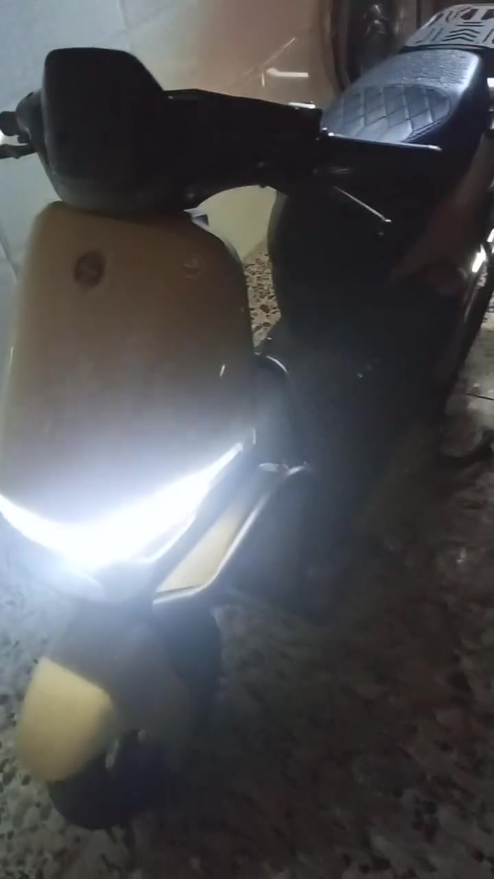 السلام عليكم دراجه شحن كاسحه للبيع جديده ماماشيه شي قليل السعر 850 وبيها مجال *********** عنواني الحسينه الجريخي
