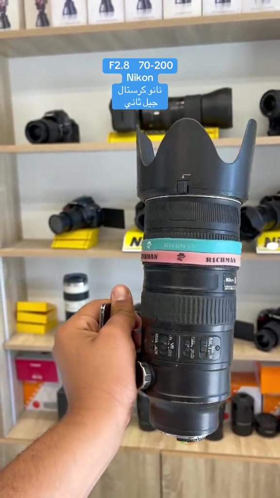 #nikon  زوم 70-200  f2.8 #نانو  نانو كرستال  للحجز ***********  متوفر توصيل 

نص مكتوب في الصور:
- F2.8 70-200 Nikon نانو كريستال جيل ثاني