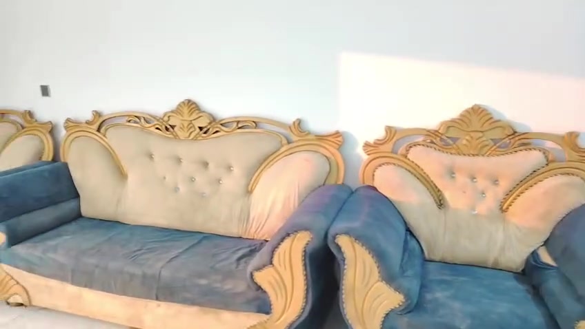 للبيع الكيبل ٣٠ متر وقنفات ٥ قطع
***********
