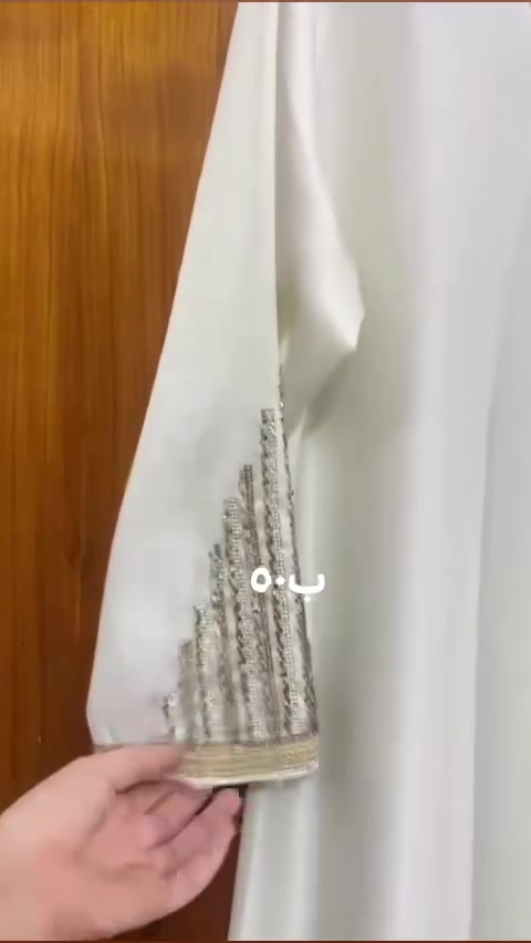 فستان • ١٢٨سم • مقاس٣٠