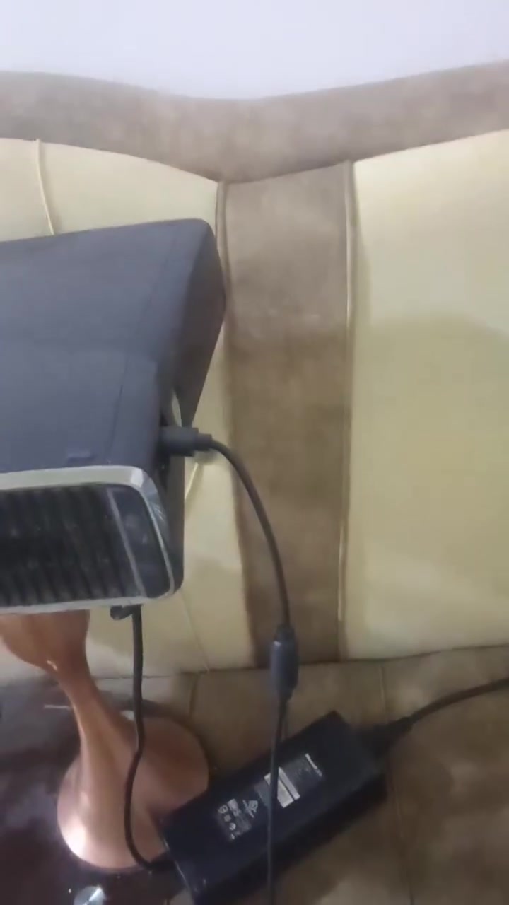 بلاي اكس بوكس 360 بلاي كلش حلو بلاي جديد صار لنا شهر من المشتريني واريد نبيع بس 250 وبيا مجال لا تطيبين وين مكان بصره تنومه صالحيه شارع الرسول تعالوا اهلا وسهلا بيكم وانطيكم اياه شاشه شغاله وابي يدتين ***********
