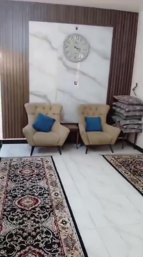 موقع تجاري • ١٠٠م • مستعجل