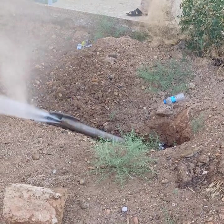 مكتب الشمري لحفر الابار الارتوازيه
يعلن عن حفر الابار بكافة الاحجام
غسل الابار  
حفر الركائز
حفر النقاط 
حفر وفحص التربه
وعمل كافه المقاولات العامه
نعمل في كافه محافضات العراق
دقه في العمل وسرعه في الانجاز
بإدارة عايد الشمري
للاستفسار الاتصال على الارقام التالية 
***********
***********

