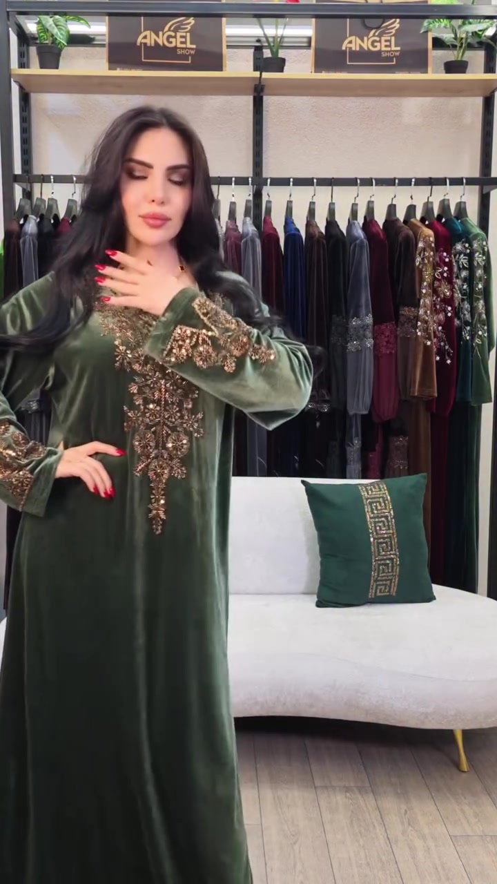 ملابس