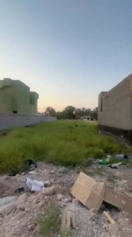 طابو صرف سند25 ع شارع الناحية يبعد عن شارع سوك المحاويل 3 كيلو مساحة 965 متر ع شارعين ترهم بيتين مقابيل بيت خلباص ***********

