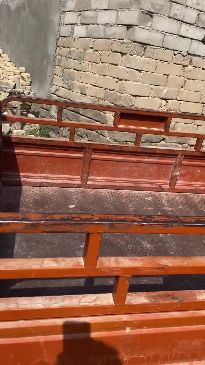 ستوته للبيع ادوات جمره كفاله من البوكه والعشاءئر نضيفه محرك جديد مكاني كرمه علي اللطيف للتواصل *********** متواجد واتساب فقط سعره ٧٥٠بيه مجال قليل
