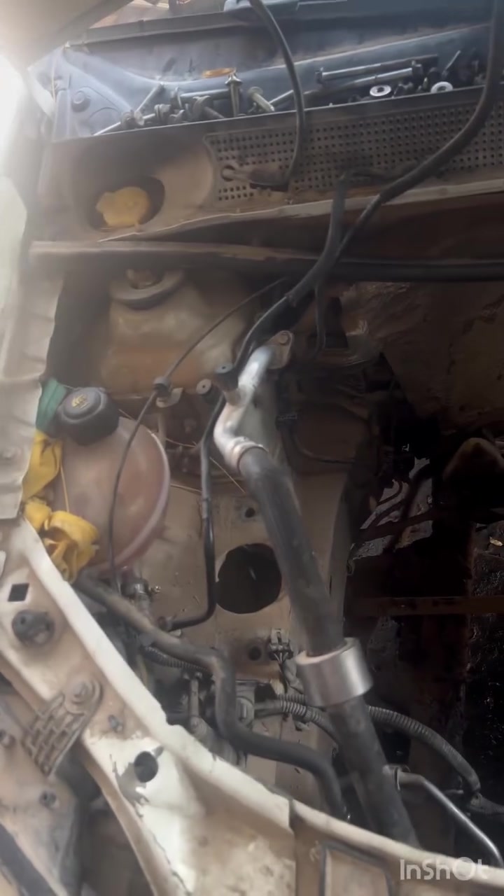 🔧🚘 تبديل محرك رينو سمبول | يوسف رينو 🔥

سيارتك رينو سمبول بيها مشكلة بالمحرك؟
ضعف، استهلاك زيت، حرارة أو أصوات غير طبيعية؟ لا تخلي المشكلة تكبر 👨‍🔧

في مركز صيانة رينو – يوسف رينو
نختص بصيانة سيارات رينو وتشخيص الأعطال وتبديل المحركات بخبرة ودقة واهتمام بكل التفاصيل. 🛠️🇫🇷

🎥 بالفيديو تشوفون مراحل تبديل محرك رينو سمبول من فك المحرك القديم إلى تركيب المحرك الجديد وتشغيل السيارة.

📍 العنوان: بغداد – الكرادة – شارع محكمة الكرادة – قرب ساحة الواثق

📞 للاستفسار والحجز:
***********
***********

📩 للحجز والاستفسار راسلونا على الخاص

رينو خليها بيد أهلها 🔧🇫🇷

#يوسف_رينو #مركز_صيانة_رينو #رينو #رينو_سمبول #صيانة_رينو #تبديل_محرك #ميكانيك #الكرادة #بغداد

