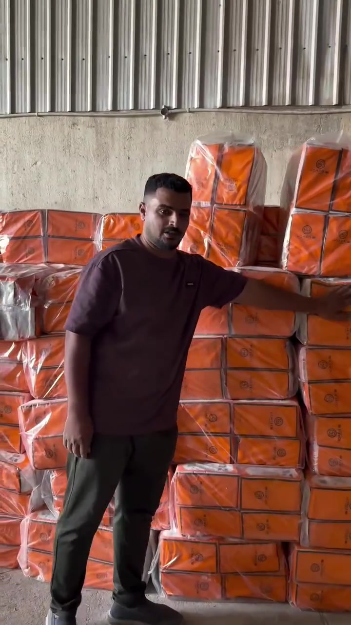 HOAEI الاصلية
20 باكيت بالبالة  كل باكيت 1200 سحبة كلنس ناعم - استيرادنا الخاص من البلد الاقتصادي الأول بالعالم الصين 🇨🇳 
سعر الجملة  18,000 دينار فقط
جملة وبكميات كبيرة - توصيل موجود
عنواننا: الناصرية - قرب تقاطع الجندي
للاستفسار والحجز :  ***********
