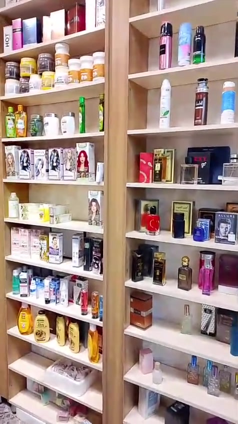 ديكور للبيع باسعار مناسبة
***********
