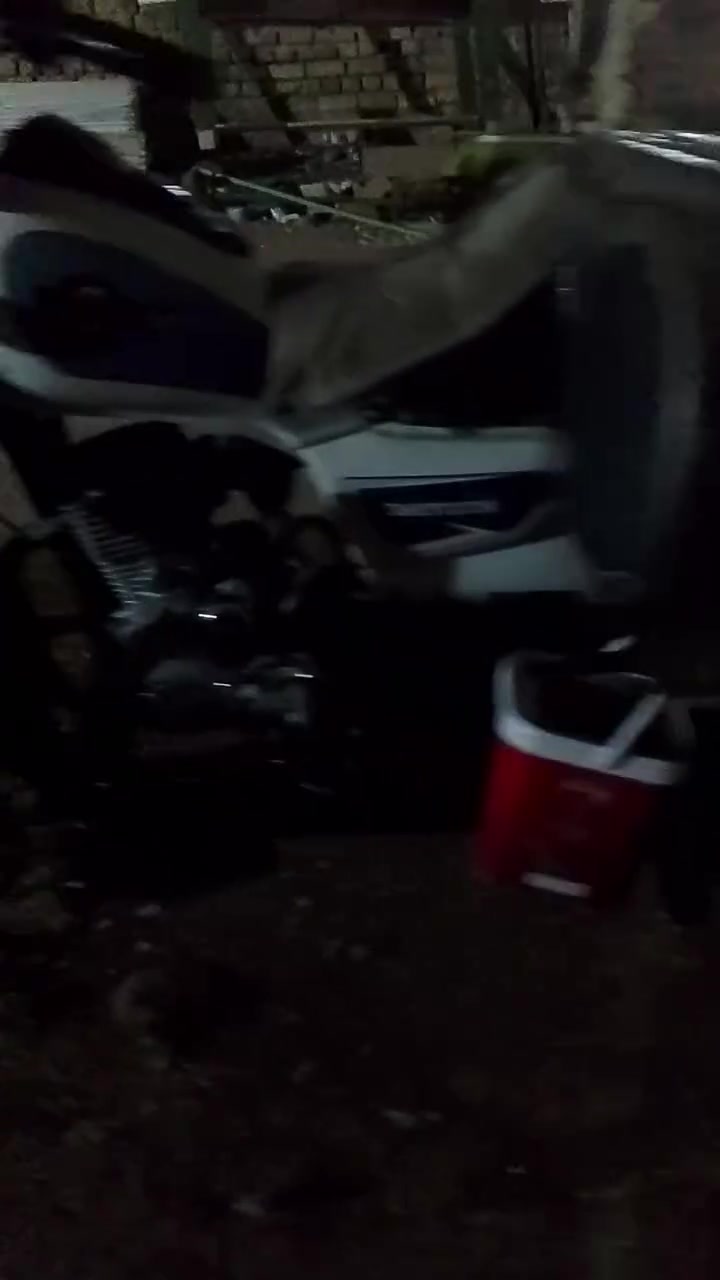 ستوته مديل 16جاهزه من رقم سنويه سعر 3ونص رقم هاتف *********** لاحدي يجي جيب سعر من يمه رجان بدون حراج يجيه رد مني مايعجبه مايكدر ع سعر خليه    دير وجهه😒
