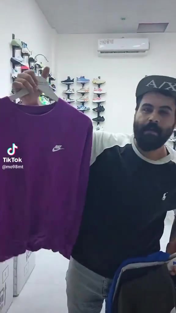 سويتر • حذاء • الشهداء شارع الاسعاف الفوري