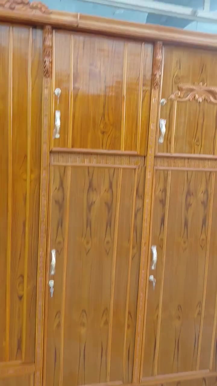 كنتور ابو الخمسه صاج تسكام طابقين ضهره جرجوبه استعمال قليل نظافه ٩٥/بالميه عنوانه كوت حي الجهاد شارع النجارين نجارة ومعرض الحجامي الاتصال او مراسلة الصفحه ***********
