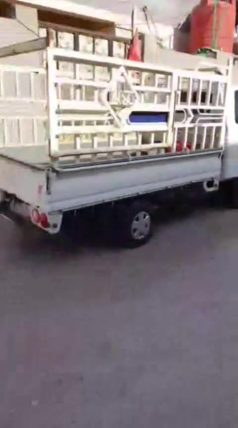 بيت ملك طابو صرف بزبير بحي الشهداء ب١٧٠قابل للتفاوض  ليريد رقم يراسلني  فقط واتساب  ***********

