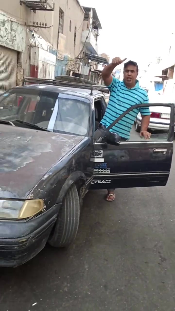 محلات أبو قمر برنس العراق أدوات برنس فراشه بغداد ساحه الطيران خلف خزان المياه فرع كص حميدان ومقهى الافندي ***********
