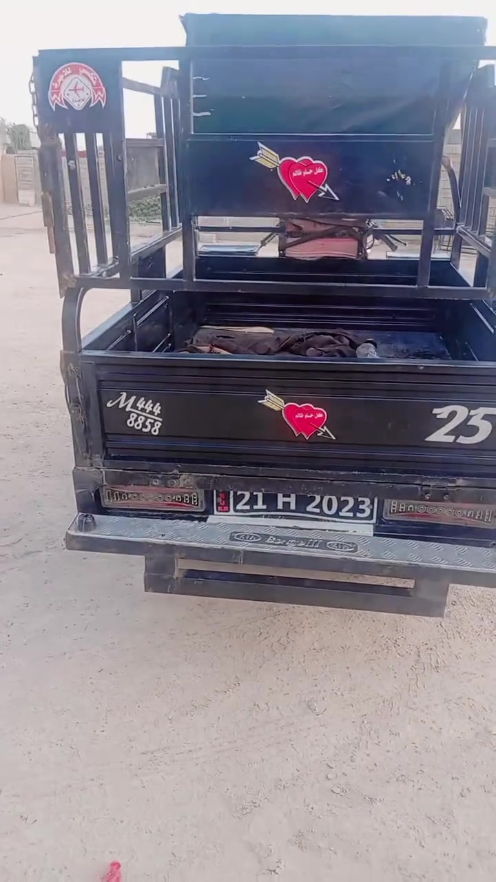 سلام عليكم ستوتة ام طير جمره رقم*********** مؤديل22محرك24 اوراق كامله ؤبليته بيهه كهربائيات كله شقاله دبلات شغال تخم تايرات جديد بعدهه زيرؤ نضافه فؤل نشاط فؤل محجر كامل مكاني ديالى حمرين سعر خاص انتصل ؤتدلل 📞💯💙
