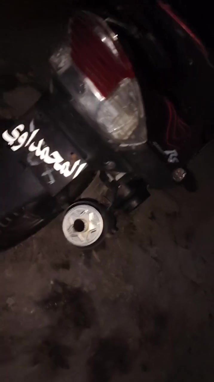 مره خصت مديرر الكروب سلام عليكم عندي دراجه ماكس عدله مكينه مكفوله  شعله معدله دراجه خيرر من الله نضيفه كلش حلوه كلها شغلها السعرر 650 بيهاا مجال الطيبين  مكان بغداد ام الكبر الغزلان الاستفسار ***********
