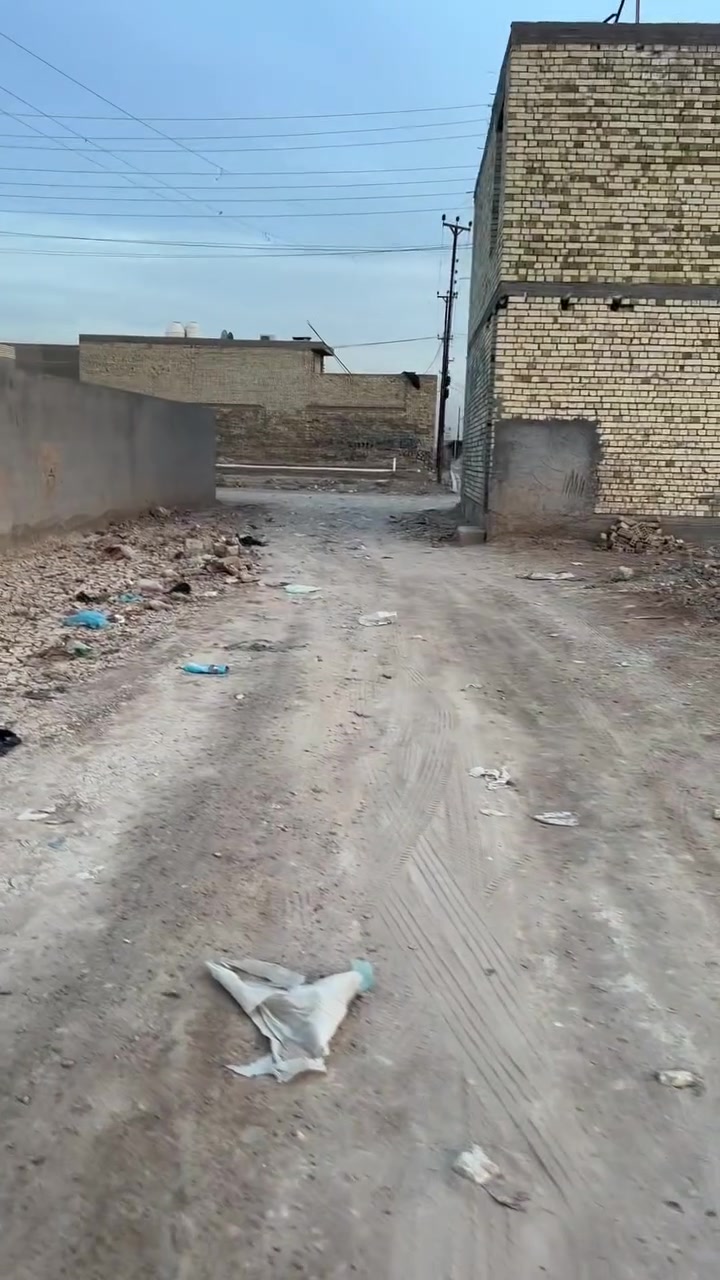 ارض للبيع 100 متر الرستميه حي الخليج 705 مدخل كليه العسكريه او مدخل الزهور خدمات كامله  سند 25 بسعر مناسب للستفسار *********** وساب

