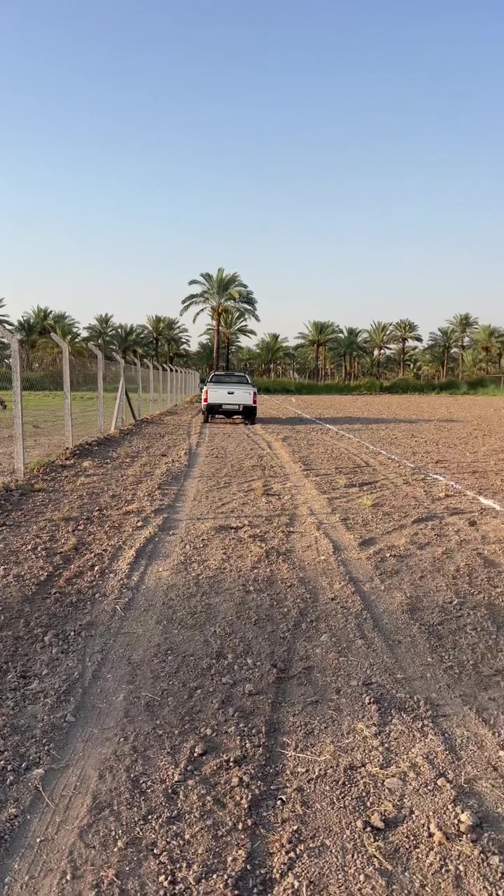 للبيع نصف دونم 1250 متر ملك صرف في ابو غريب حي رساله يسجل بسم المشتري السعر 80 مليون وبي مجال بسيط للستفسار ***********
***********
