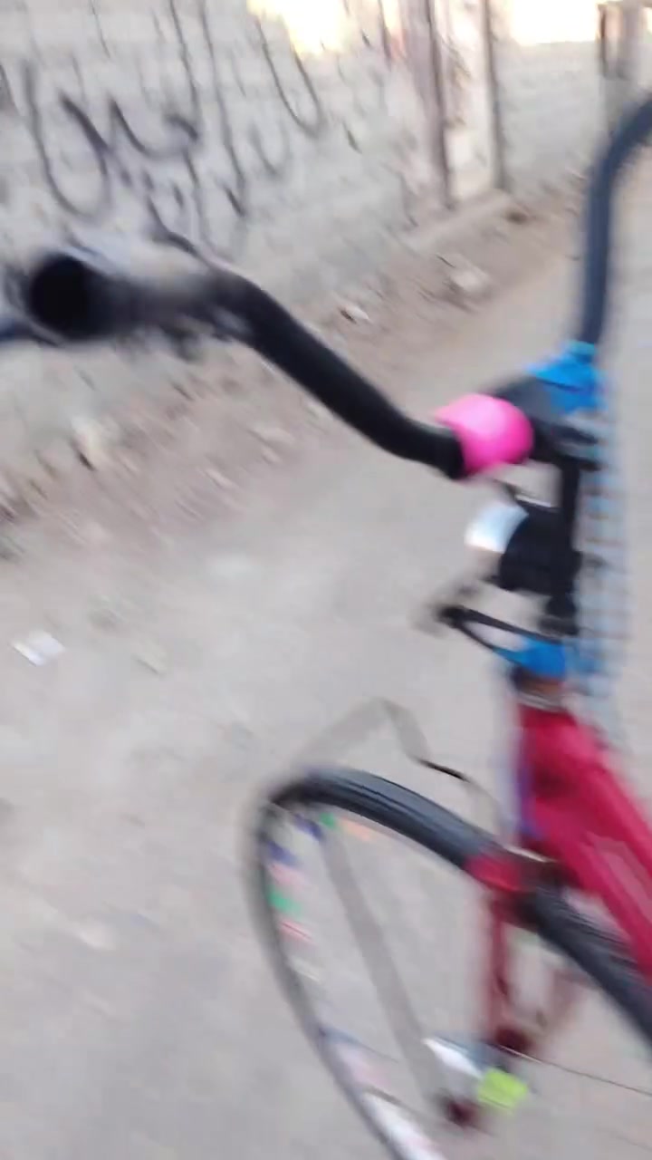 بايسكل • جمبازه كامل • نظيف
