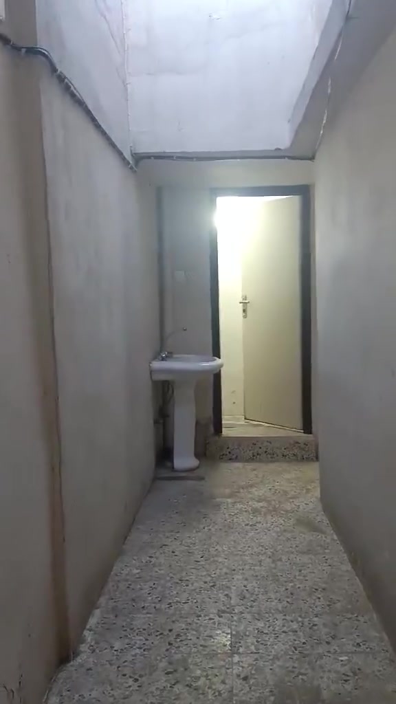 ٣ غرف • خلف الجامع النوري • صاحب الدار