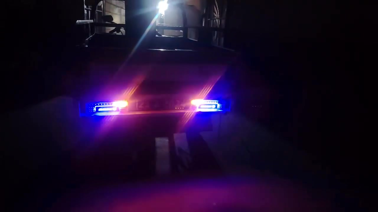 ستوته 21 محرك 200 ركبه محرك شاصي شرط مليون150وبي مجال حك الجيه***********
